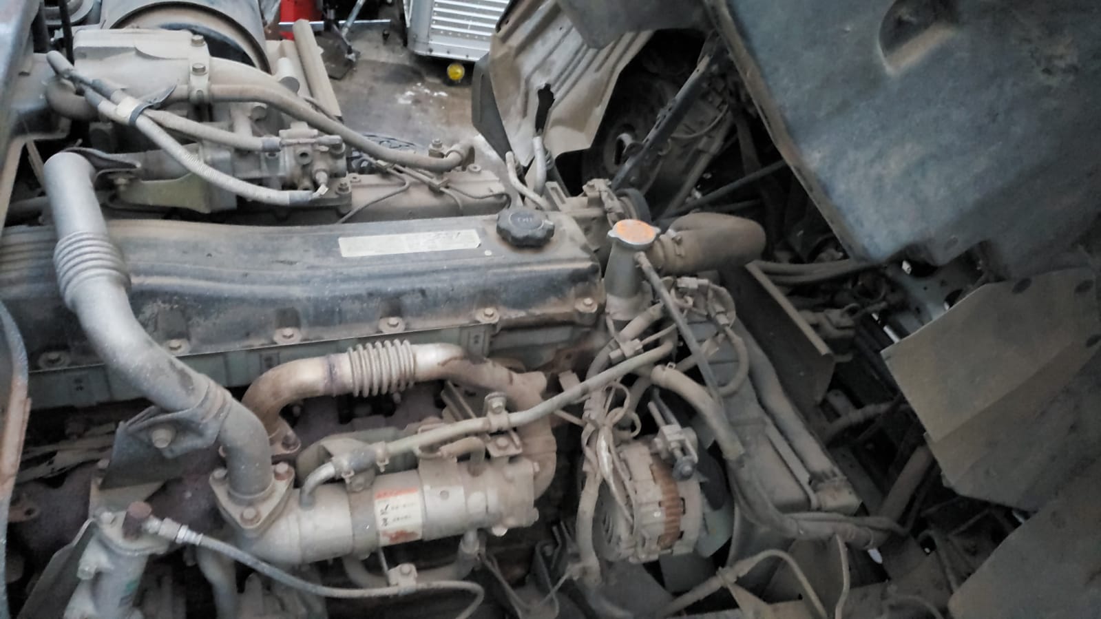 2003 Nissan Condor Dump 